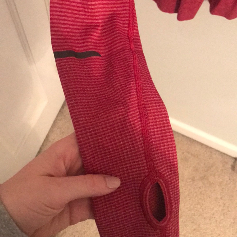 Lululemon jacket - Picture 4 of 6